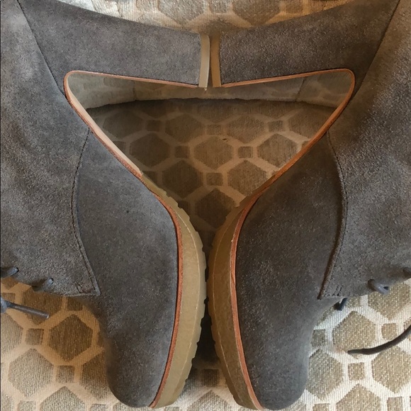 🔺Talbots Swede Heels🔺 - Picture 5 of 5